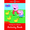 Peppa Pig: Going on a Picnic.  Activity Book (Ladybird)